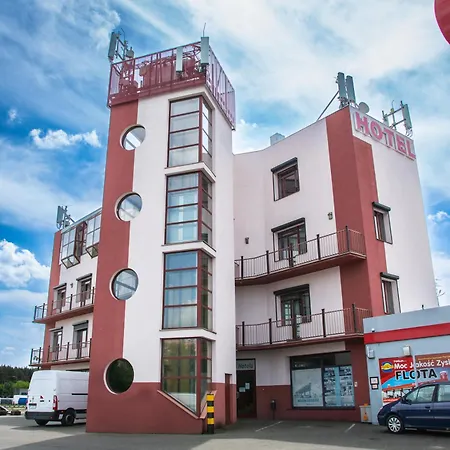Perla Motel *